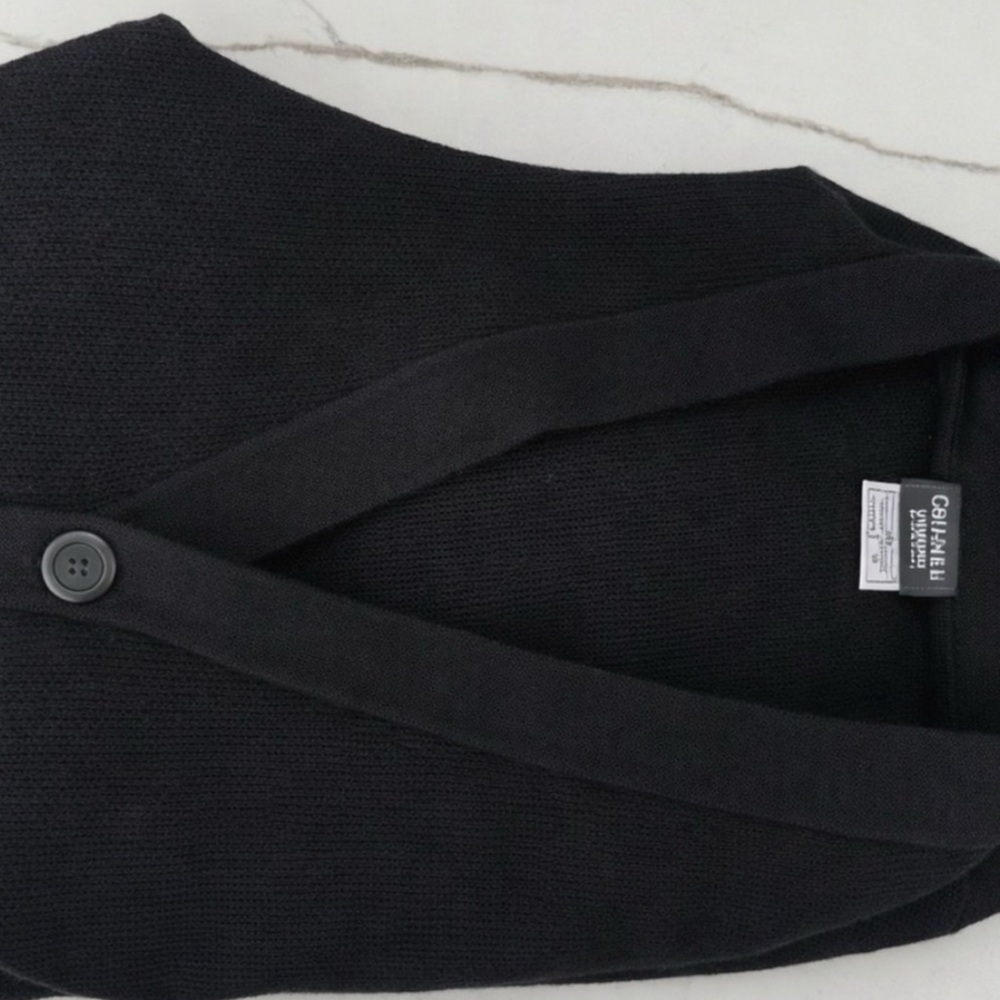CHANEL Men's Dark Navy Button-Front Cardigan with Contrast Trim - Picture 2 of 5